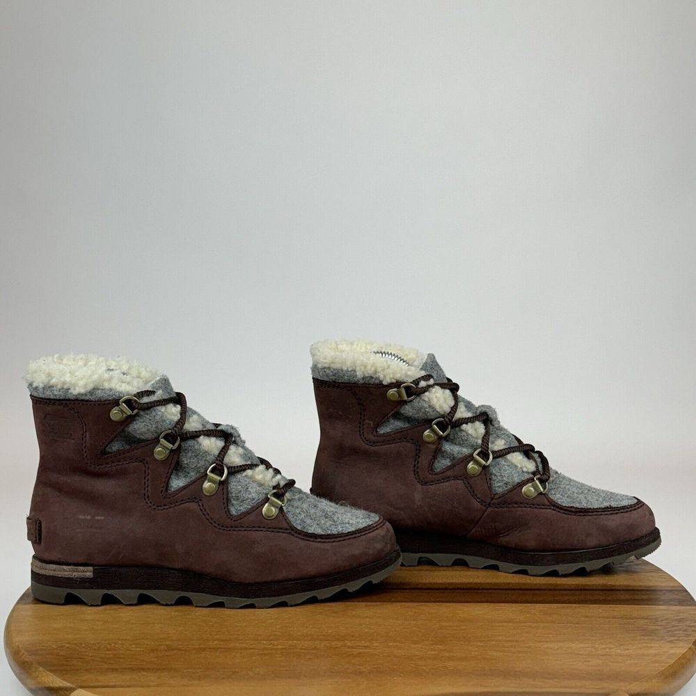 Womens Sorel Sneakchic Alpine Red Leather Wool Ankle Boots Booties Size 6 M GUC